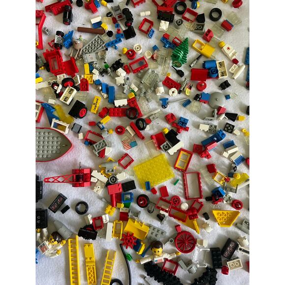 Lot of Legos Original Structors Ship Wheels Boat Lego Characters - Picture 7 of 16